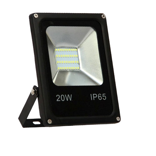 Светодиодный прожектор 20w ip65